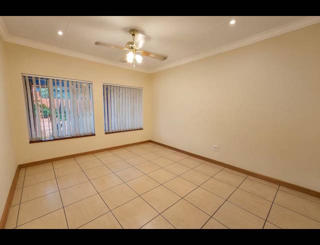 4 BEDROOM HOUSE FOR SALE IN ELARDUSPARK